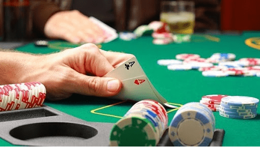Cách đánh bài Poker tại nhà cái Kubet và các kỹ năng ai cũng phải biết 