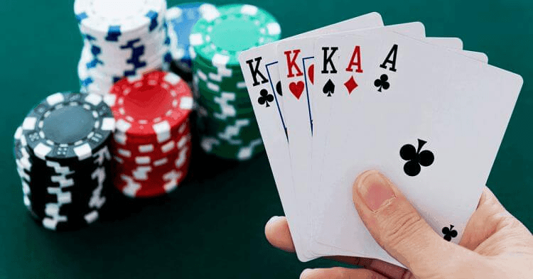 Cách đánh bài Poker tại nhà cái Kubet và các kỹ năng ai cũng phải biết 